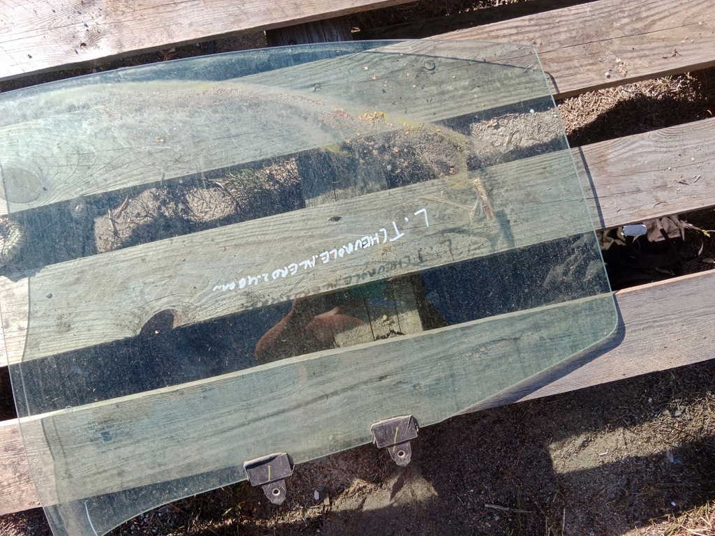 фото №1, Скло двері лівий задня chevrolet alero