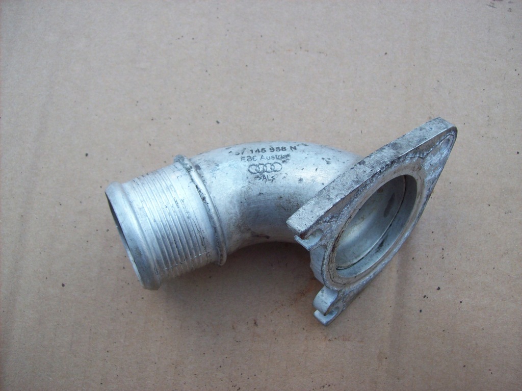 фото №3, Porsche cayenne 4.2tdi cud трубка шланг повітря