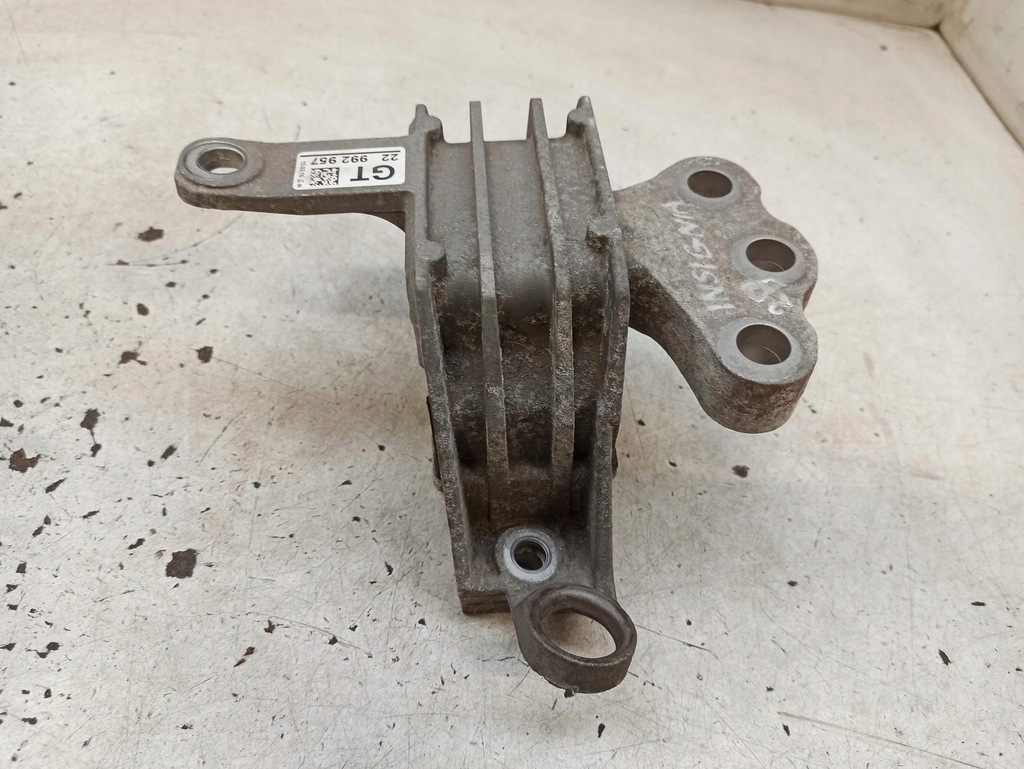 фото №8, Кронштейн подушка двигуна insignia 1.6cdti