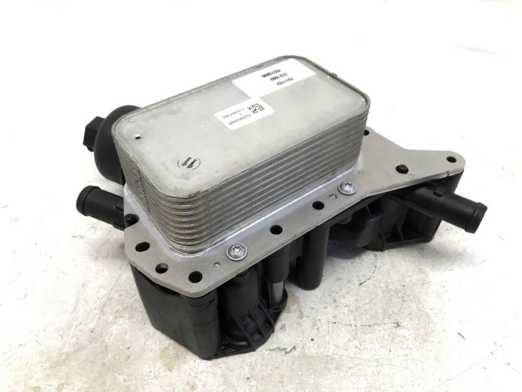 фото №15, Nowa радиатор масла с фильтром talento 1,6 dci