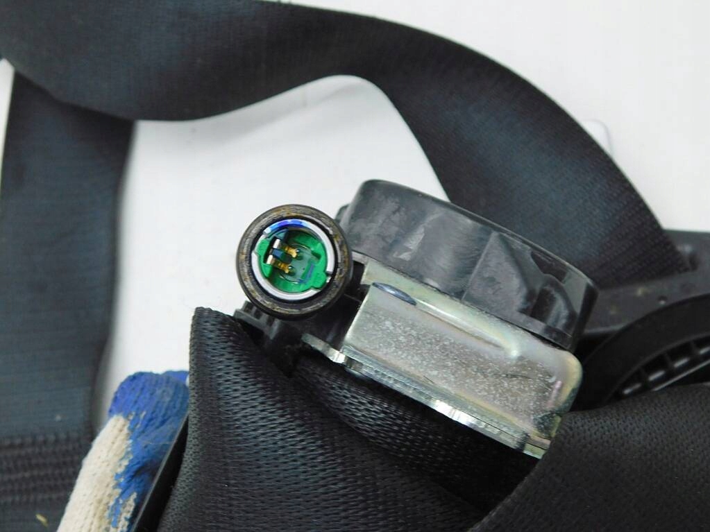 фото №8, Bmw x6 f16 m50d 15r pas безопасности правый середина 624940200e