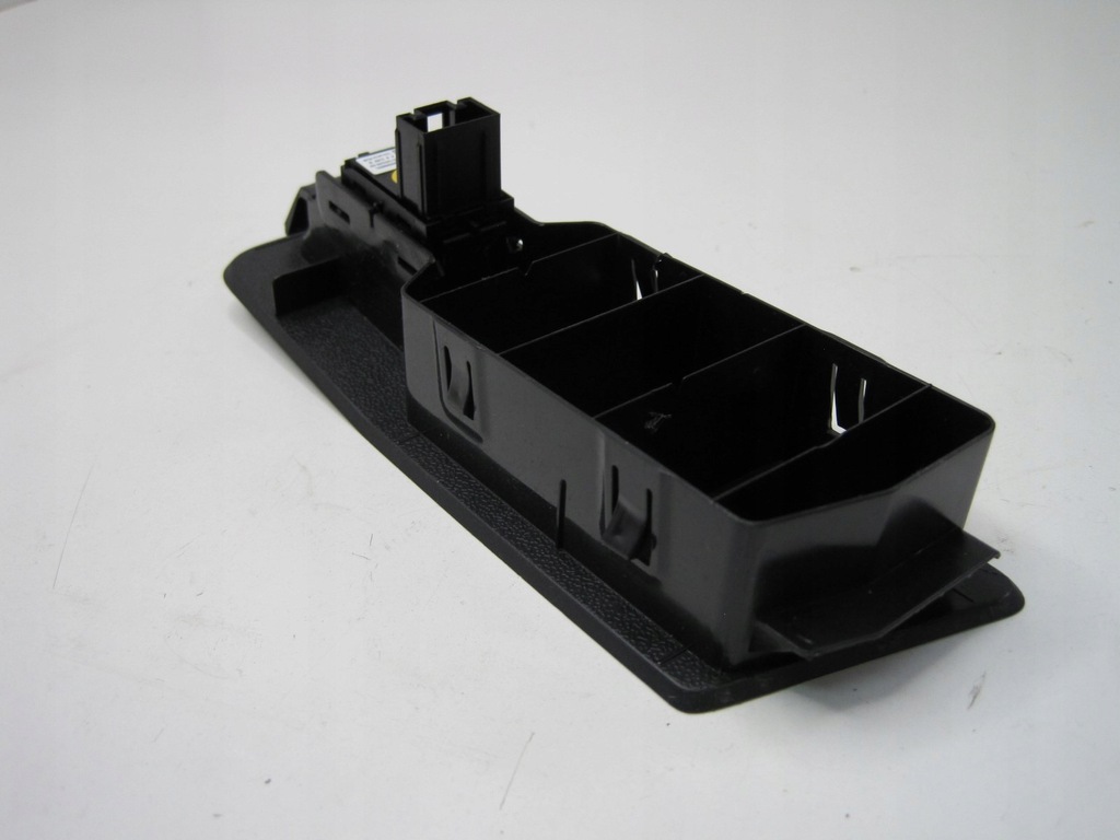 фото №2, Перемикач панель вікон vw t-roc 2ga867255a 5g0959855l