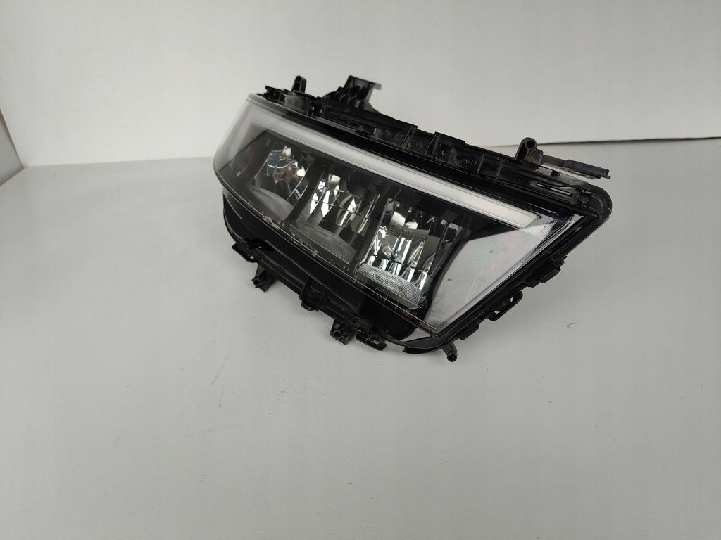 фото №1, Лампа правая фара opel astra vi l 22- led