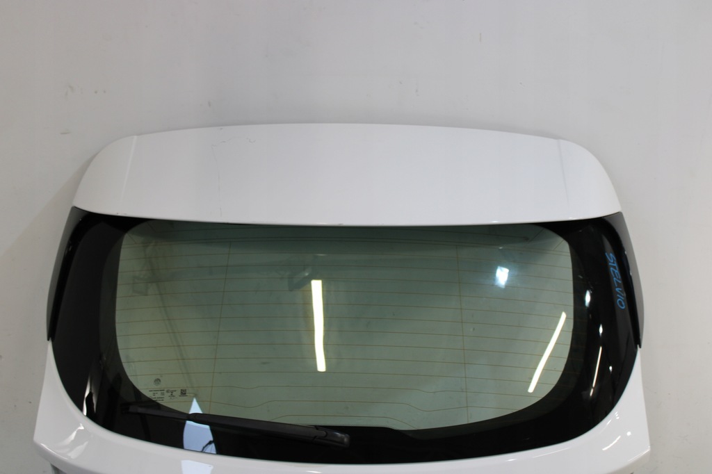 фото №4, Крышка багажника багажника alfa romeo stelvio