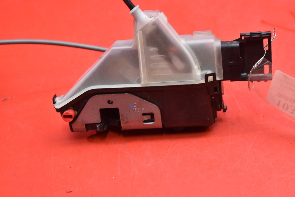 Замок двері лівий задня задній 16943327 citroen c-elysee 2 ii 12-17 в Україні