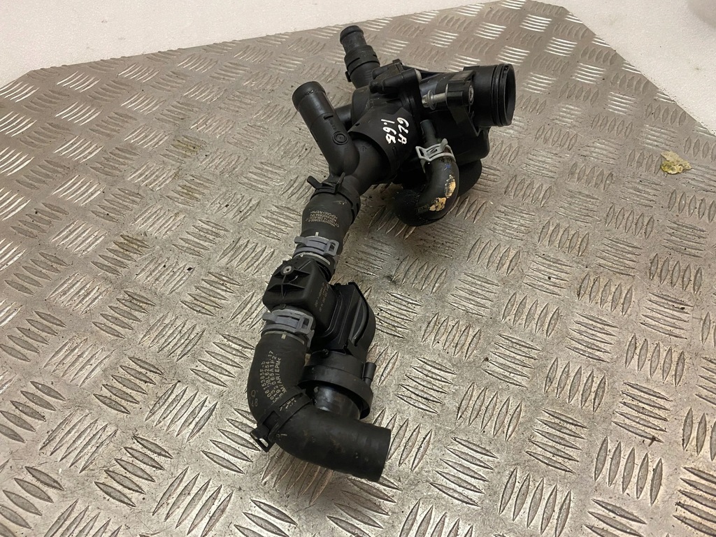 фото №15, Mercedes-benz gla w156 2019 термостат / корпус термостата