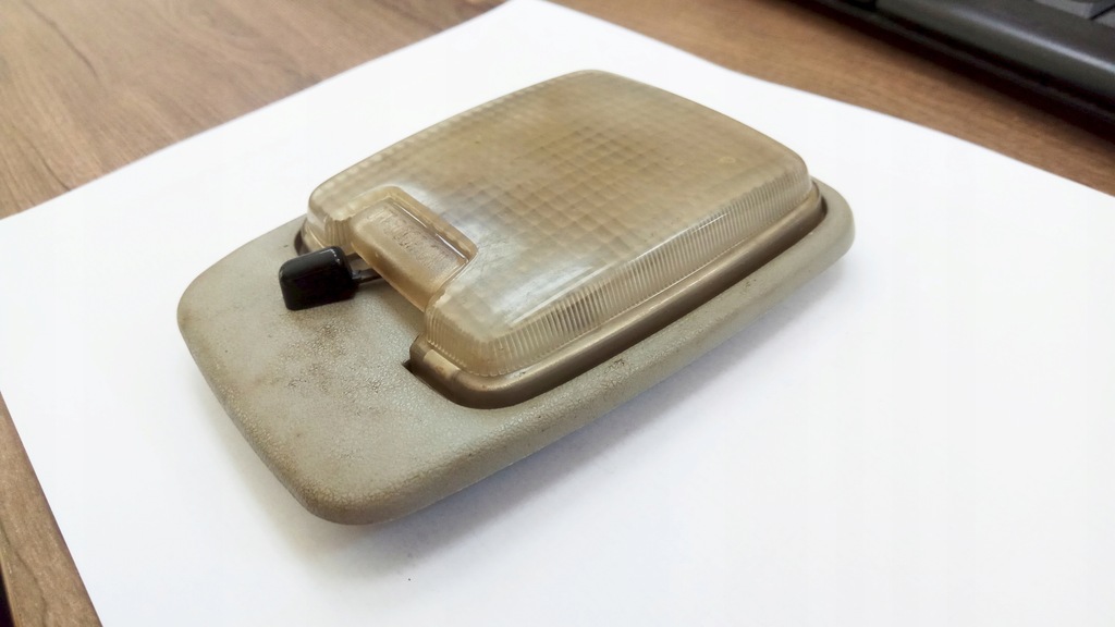 фото №3, Освещение кабина салона лампа mazda 323f 323 space runner demio 1151-317