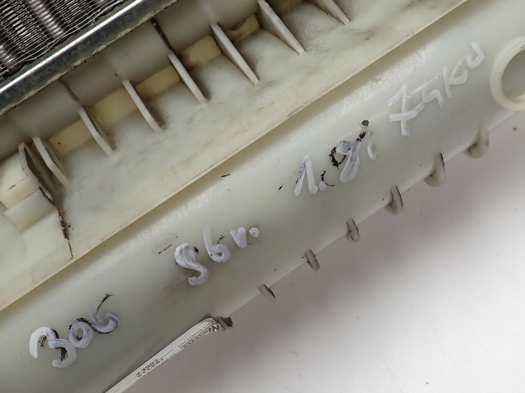 фото №8, Радиатор wody оригинал europa peugeot 306 1.8i 74kw 1996r