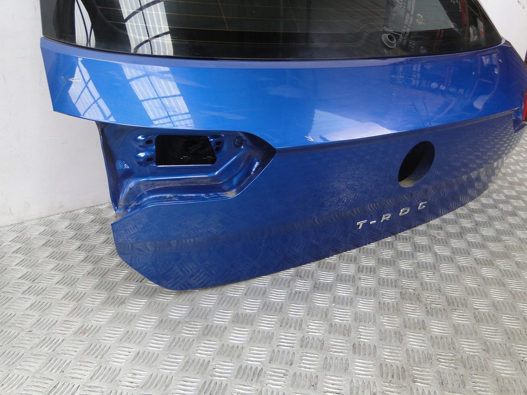 фото №3, Крышка багажника задняя багажника 2ga vw t-roc la5w 18r