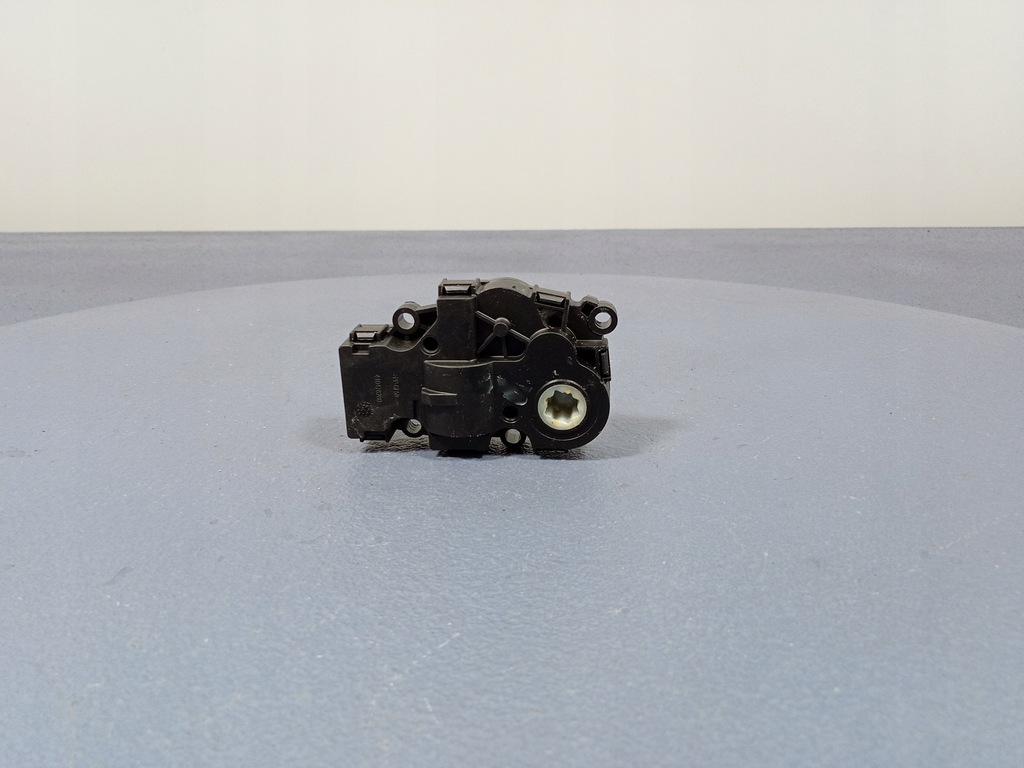 фото №6, Bmw 2 f44 f40 моторчик отопителя cz113930-1710