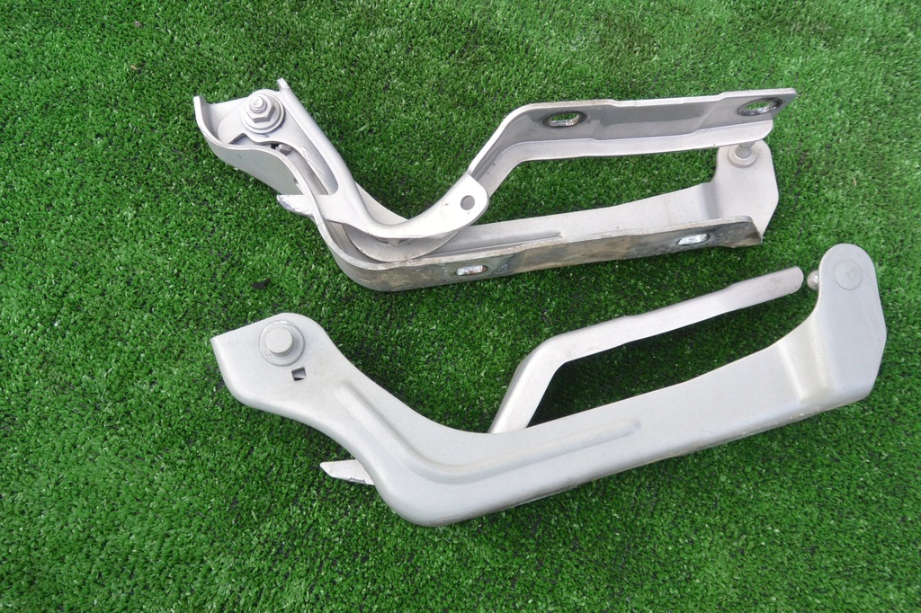 фото №4, Петля капот правий перед maserati quattroporte vi