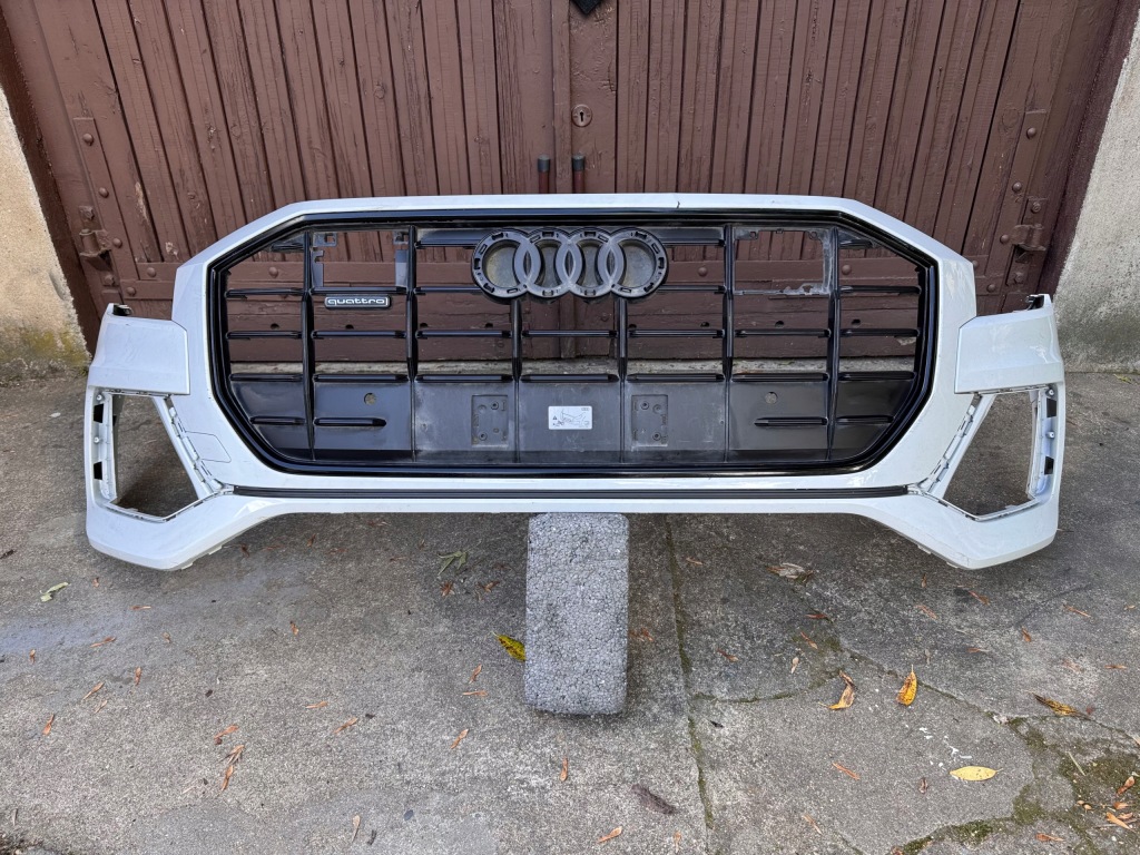 фото №1, Audi q8 4m8 18- бампер передній перед решітка радіатора 4m8807437