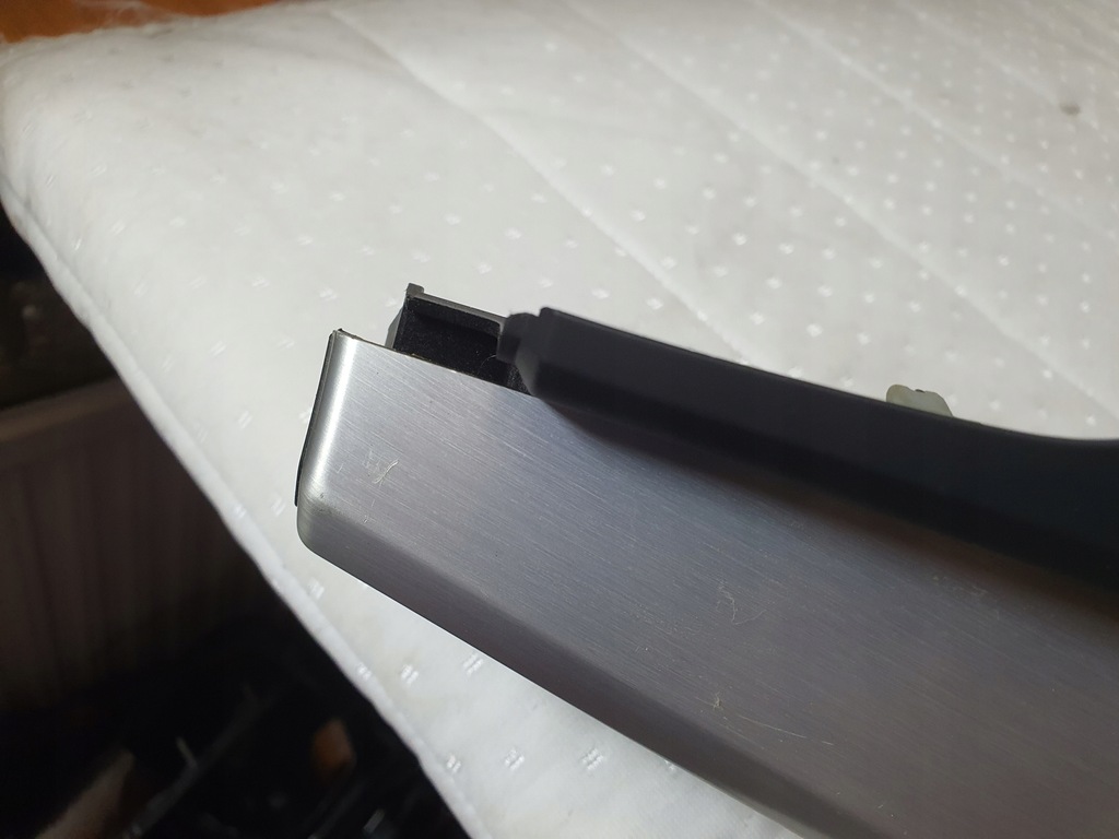 фото №7, Молдинг dekor решётка обдув audi q5 80b853190r