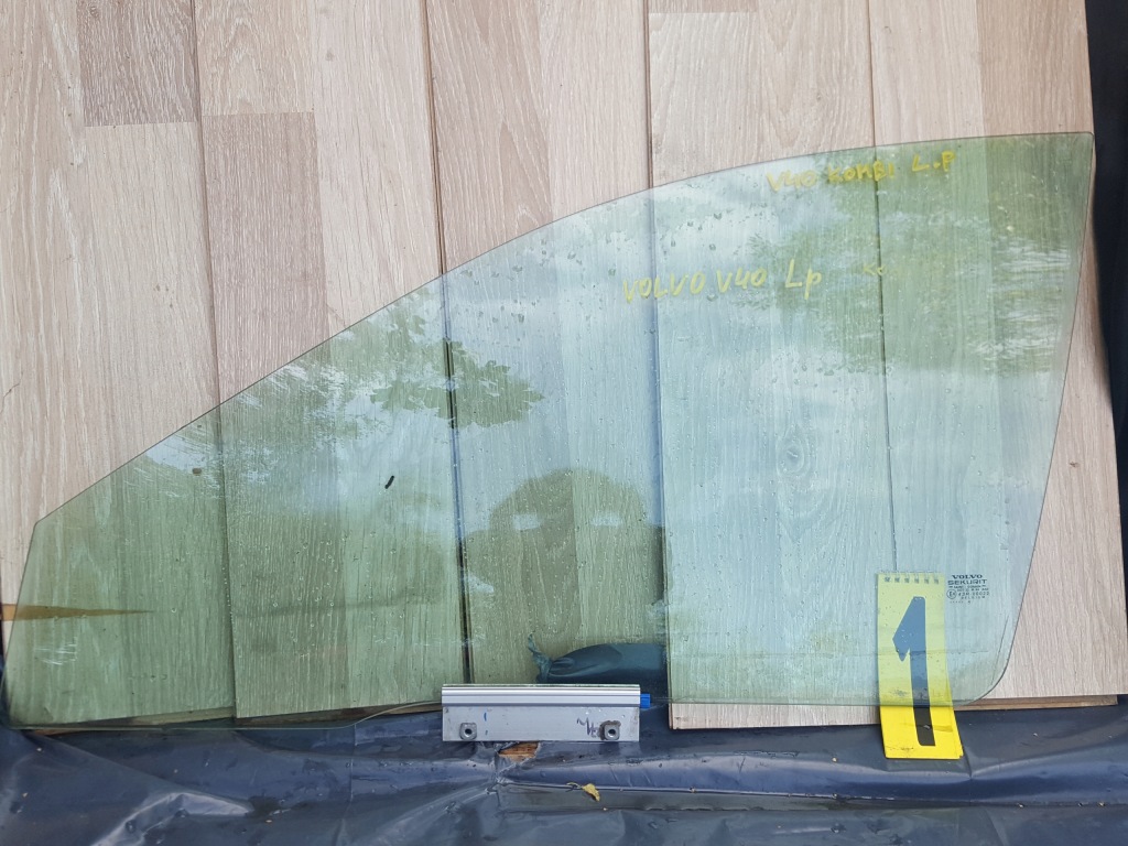 фото №1, Скло бічна ліва передня лівий перед volvo v40