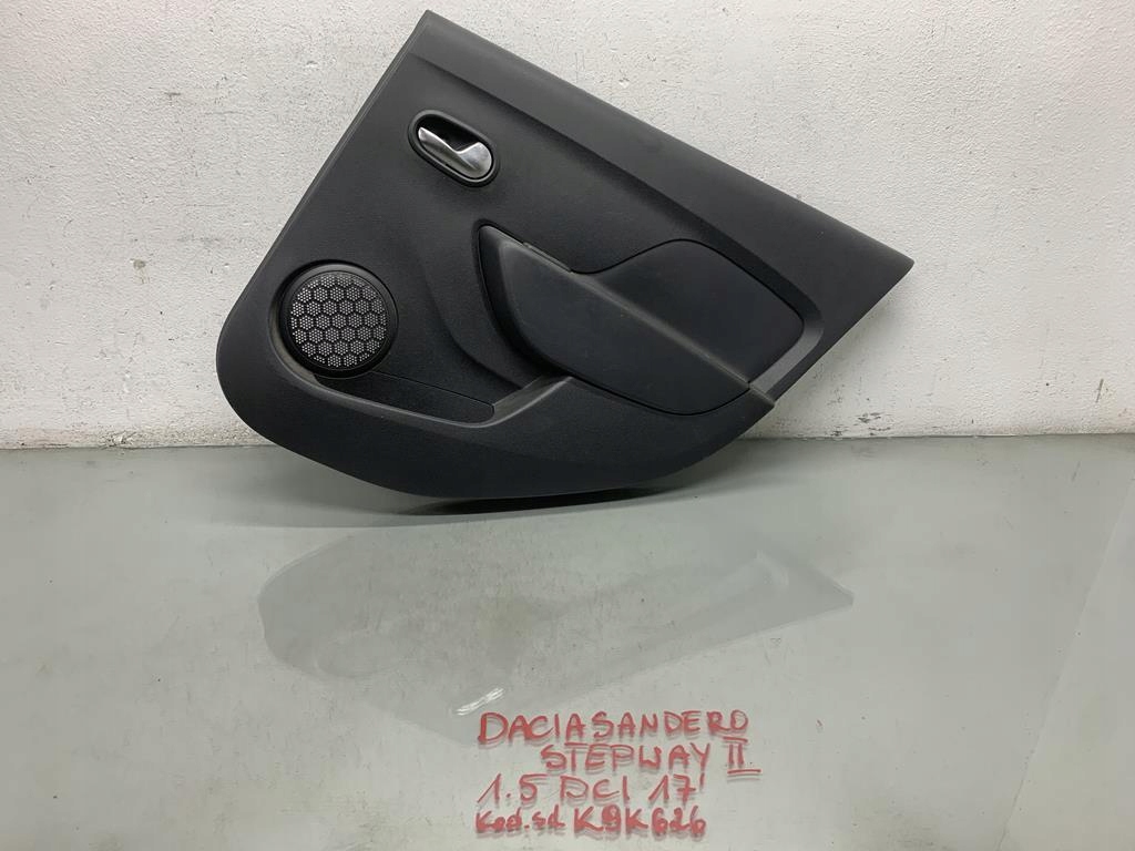фото №1, Обивка дверь правый задняя sandero ii stepway 829108667r