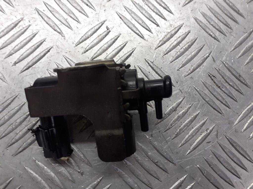 фото №1, Клапан вакууму mazda 6 2.0 citd 139700-0700