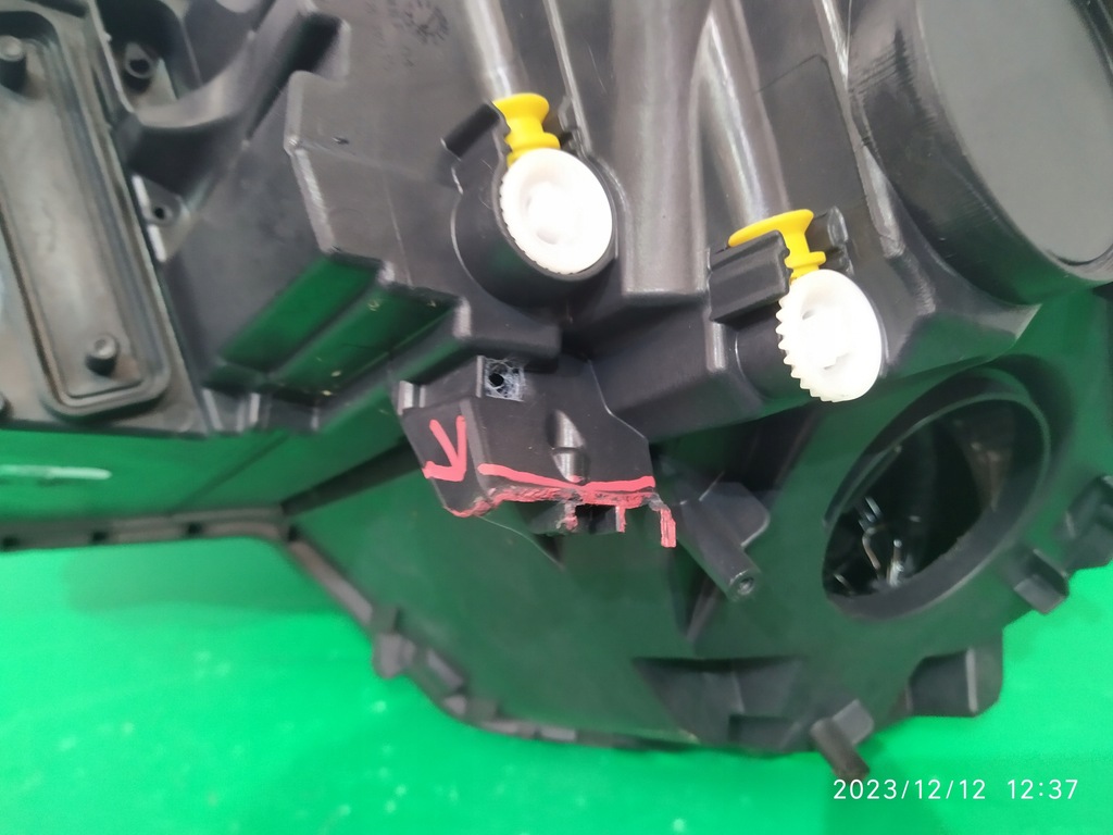 фото №10, Лампа перед права skoda karoq 57b941016