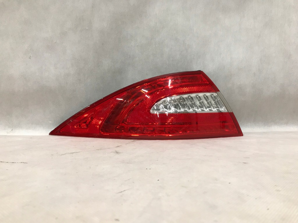 фото №1, Jaguar xk xkr 150 лампа задняя левая led europa