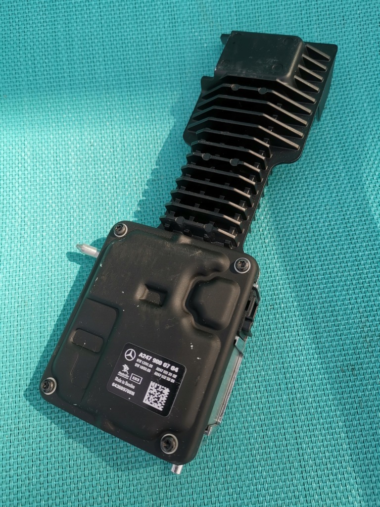 Купити Idealna камера скло передньої mercedes w257 x290 2479000704