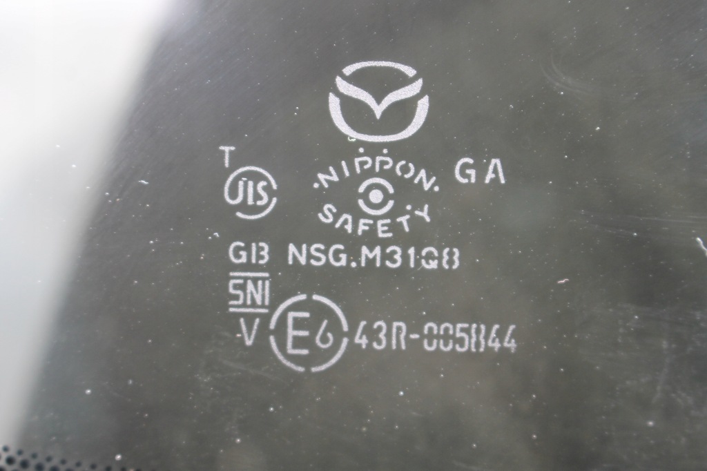 фото №4, Стекло крыла кузовная левый задняя задняя mazda cx-3 14-21