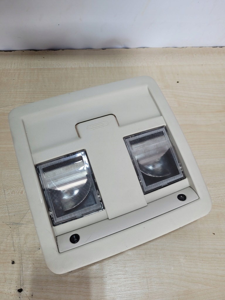 фото №1, Jeep cherokee kk 07-12 лампа потолочный