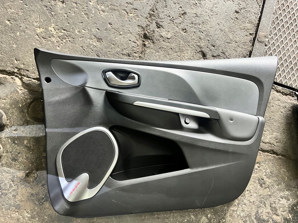 фото №1, 26 renault clio iv hb обшивка дверь передний правый