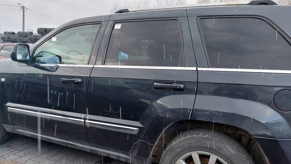 фото №1, Дверь левый задняя jeep grand cherokee wk lift