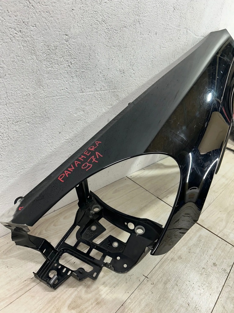 фото №10, Porsche panamera 971 2017 ліва сторона крила