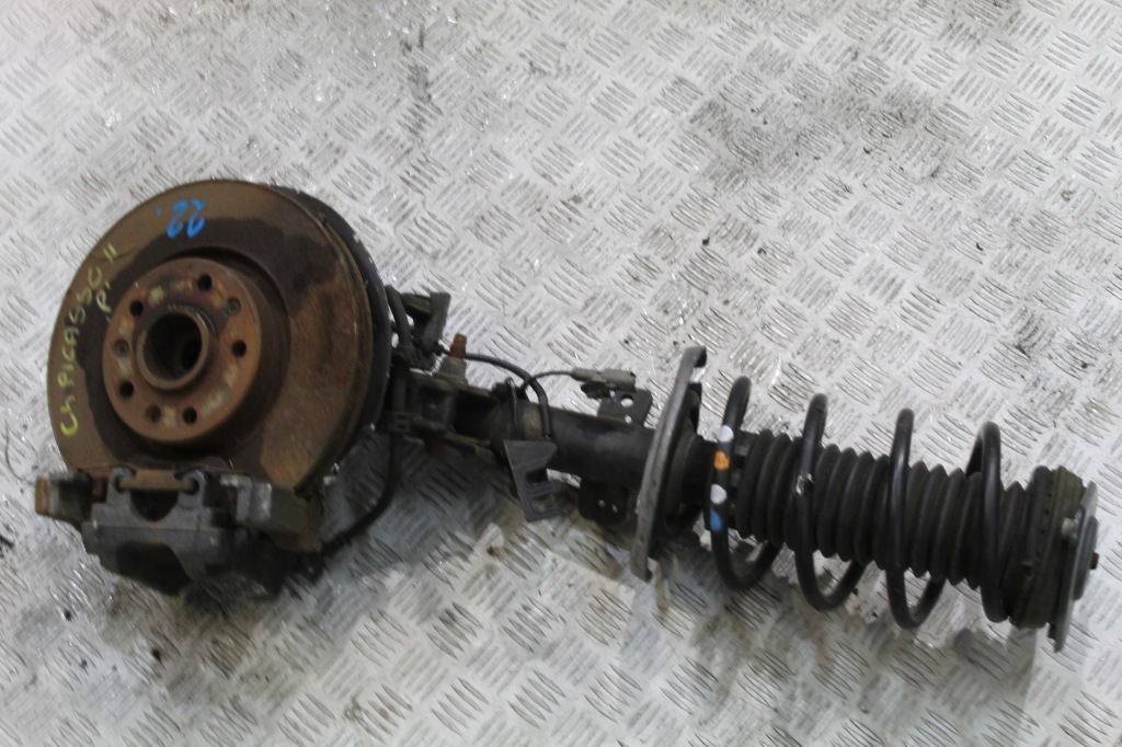 фото №1, Поворотний кулак амортизатор правий перед c4 picasso ii