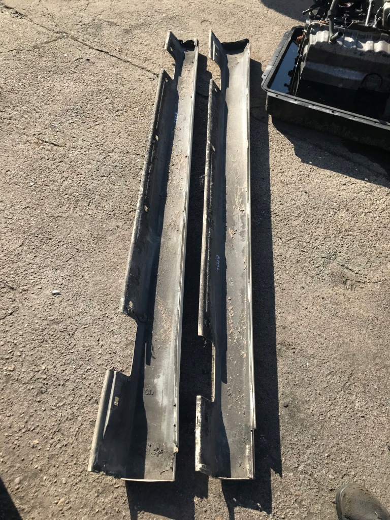 фото №3, Mercedes b klasa w246 молдинг порог накладка