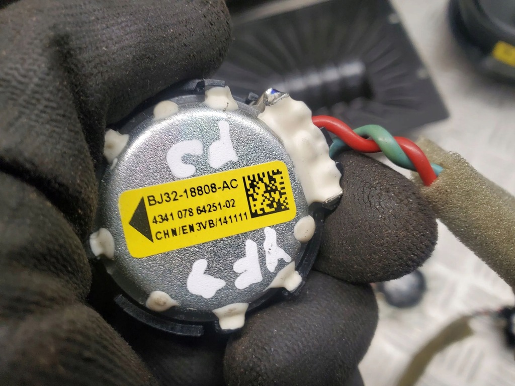 фото №8, Jaguar xf bj3218808ce комплект динамики