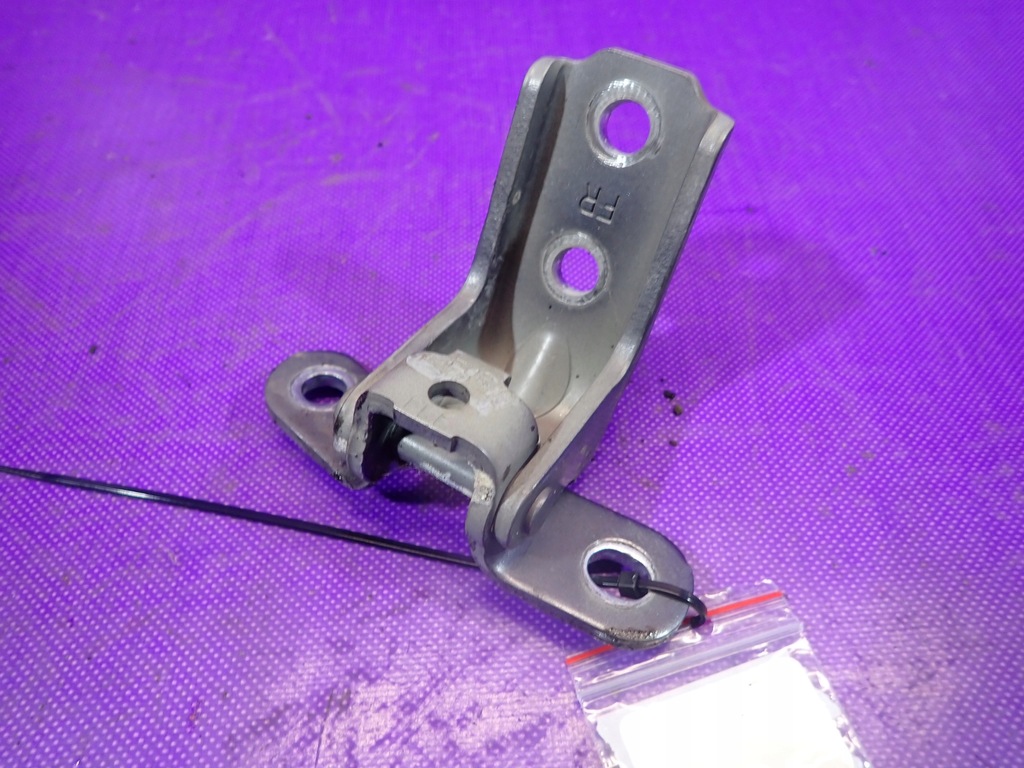 фото №1, Hyundai i20 ii 2 14- петля двері правий перед góra