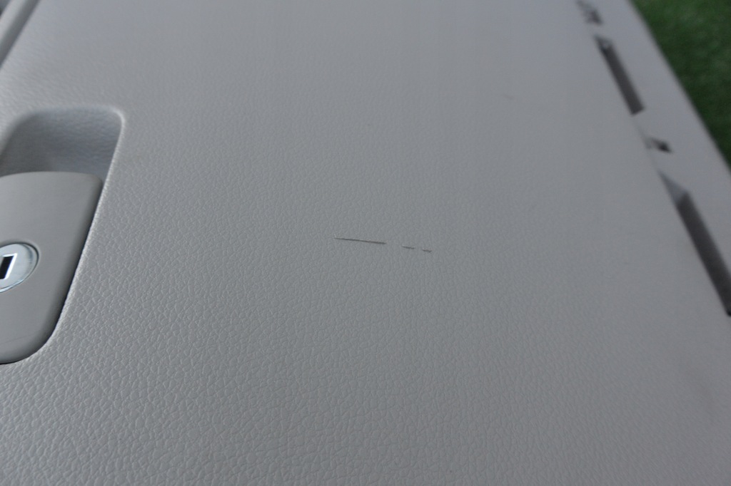 фото №5, Бардачок пасажира szary vw passat b7 usa