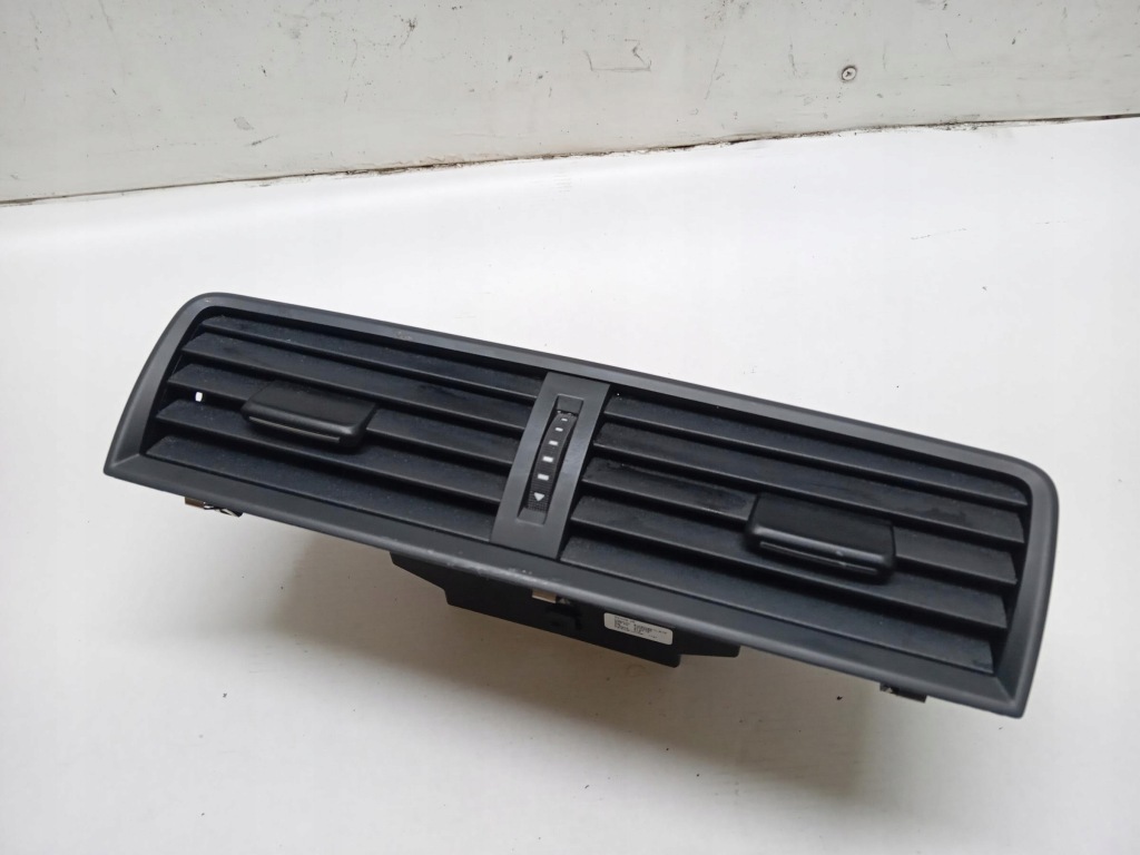 фото №3, Решітка обдув середня skoda fabia iii