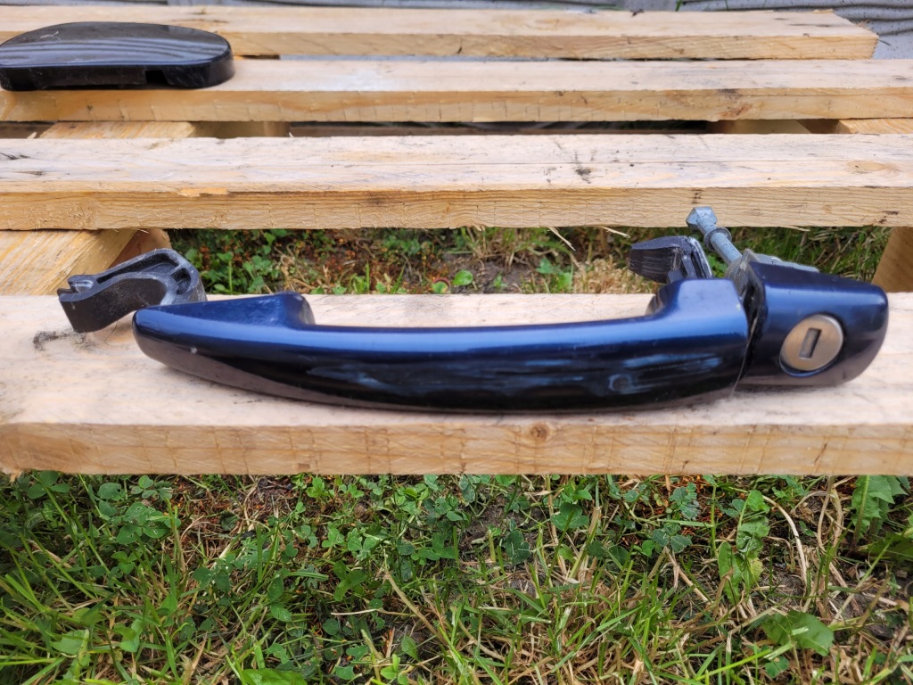 фото №1, Ручка наружная правый перед peugeot 3008 i