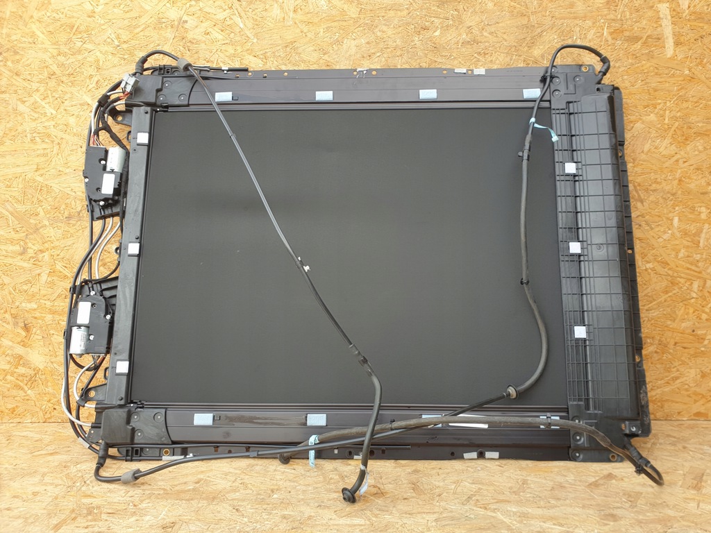 фото №8, Jeep grand cherokee wk2 крыша стеклянный панорама шторка czarna