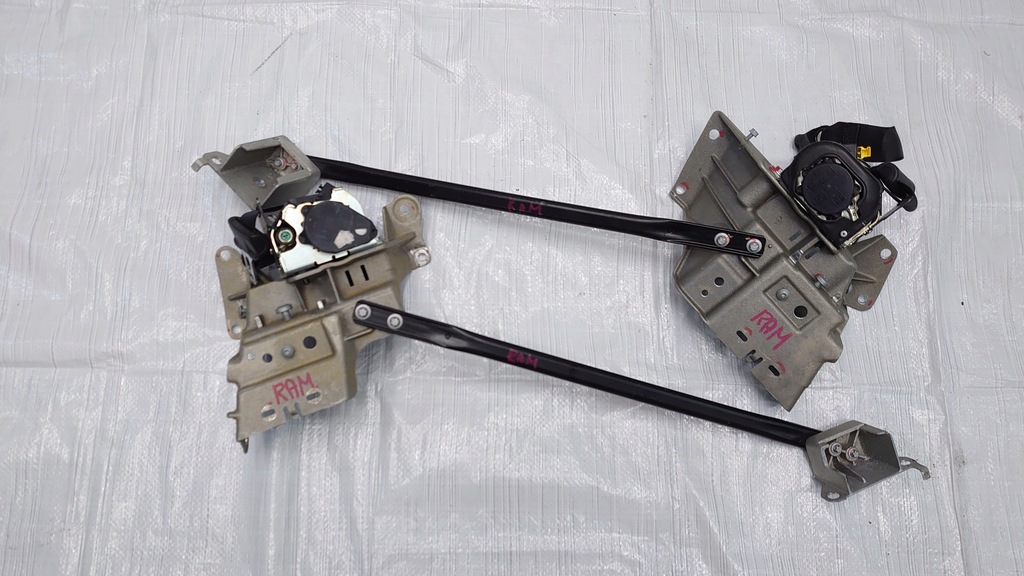 фото №1, Pas безопасности задняя dodge ram 5.7 hemi 2019 20