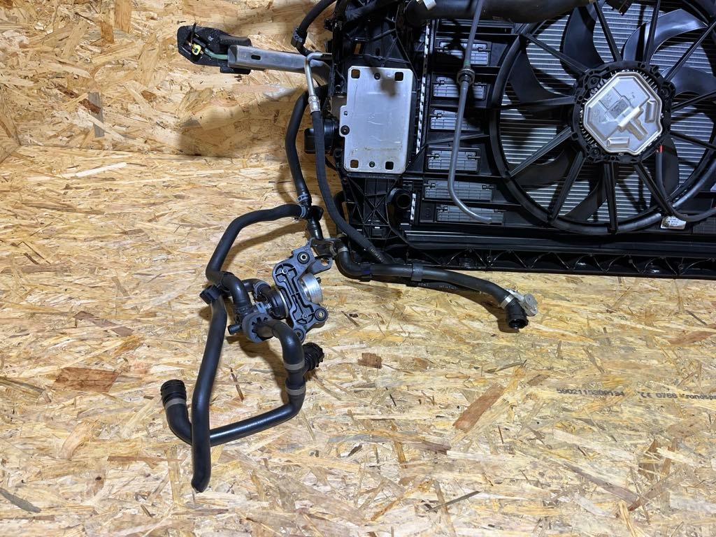 фото №14, Audi q5 80a lift 22r ly9b капот + бампер перед + pas передний радиатор oem