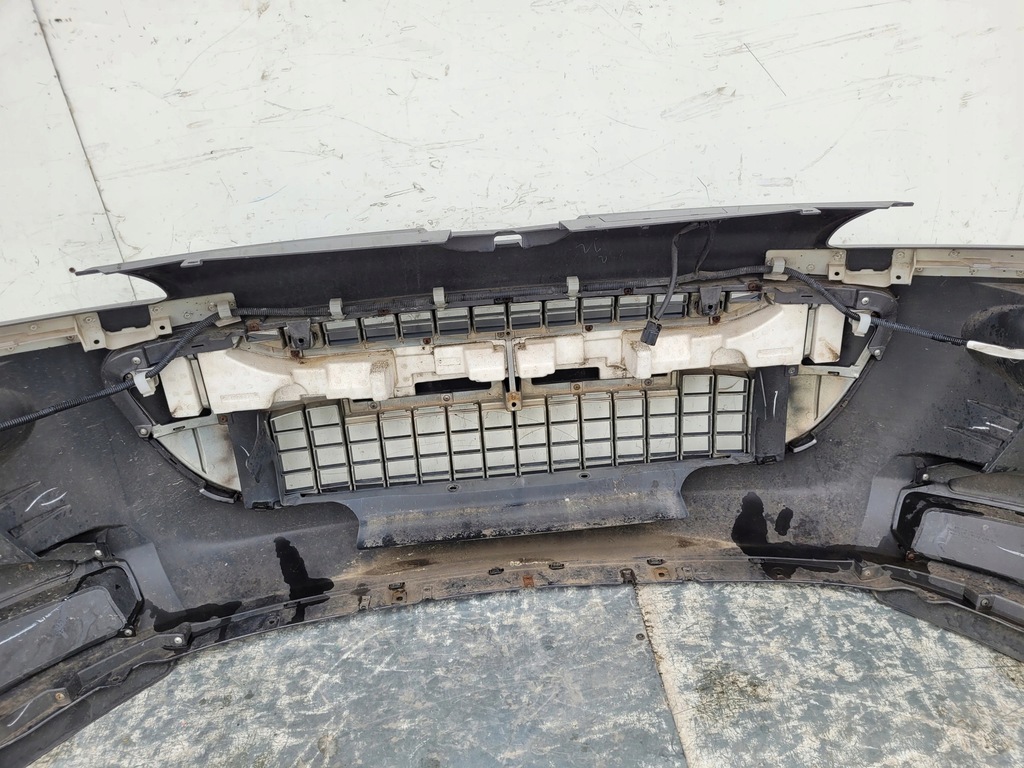 фото №9, Peugeot 4007 бампер перед передний