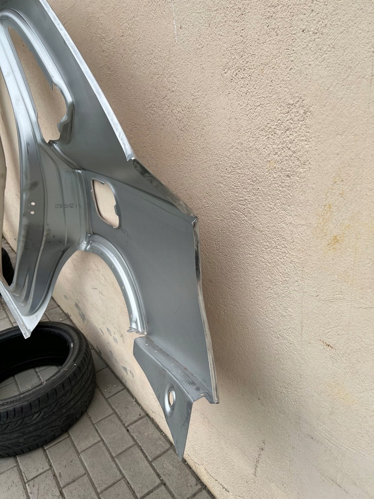 фото №10, Bentley bentayga lift 2020-2024 крила задня bok обшивка праве