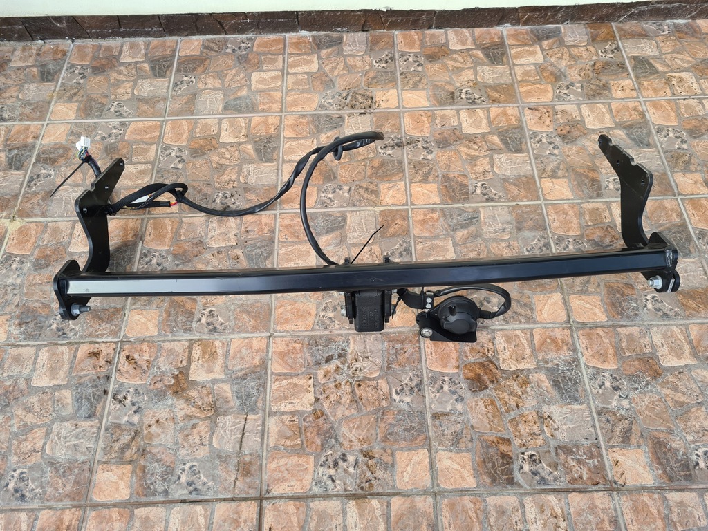 фото №1, Renault espace vi hak буксировочный 756101222r