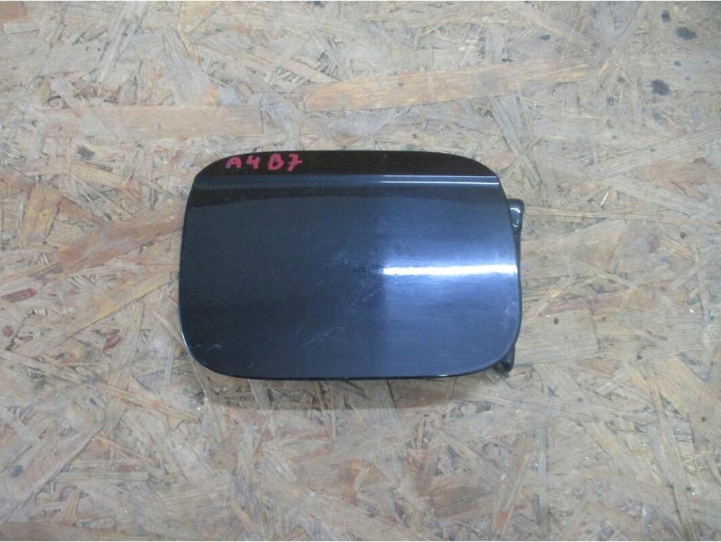 фото №1, Крышка заливной топлива 4e0010376r audi a4 b7 04-08