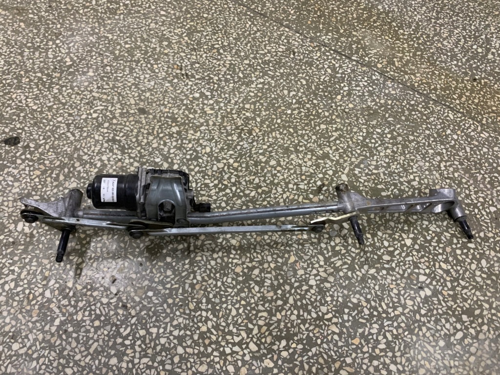 Купити Mercedes w247 b-klasa механізм двірники перед a2478208802