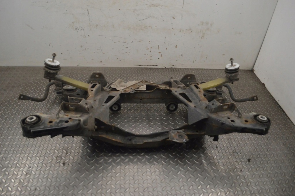 фото №7, Volvo s90, v90 2017 рама вспомогательная задняя