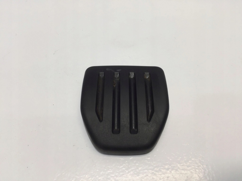 фото №1, Volvo xc40 2020 накладка na педаль тормоза оригинальный номер 314