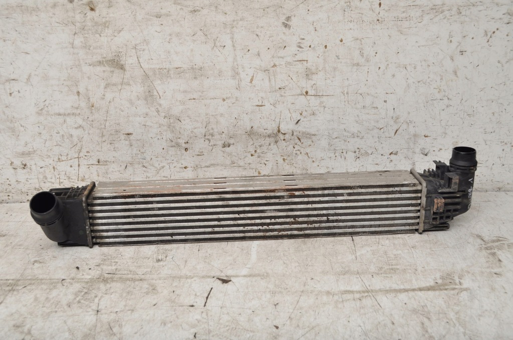 фото №1, Dacia duster 1.5 dci радиатор воздуха интеркулер