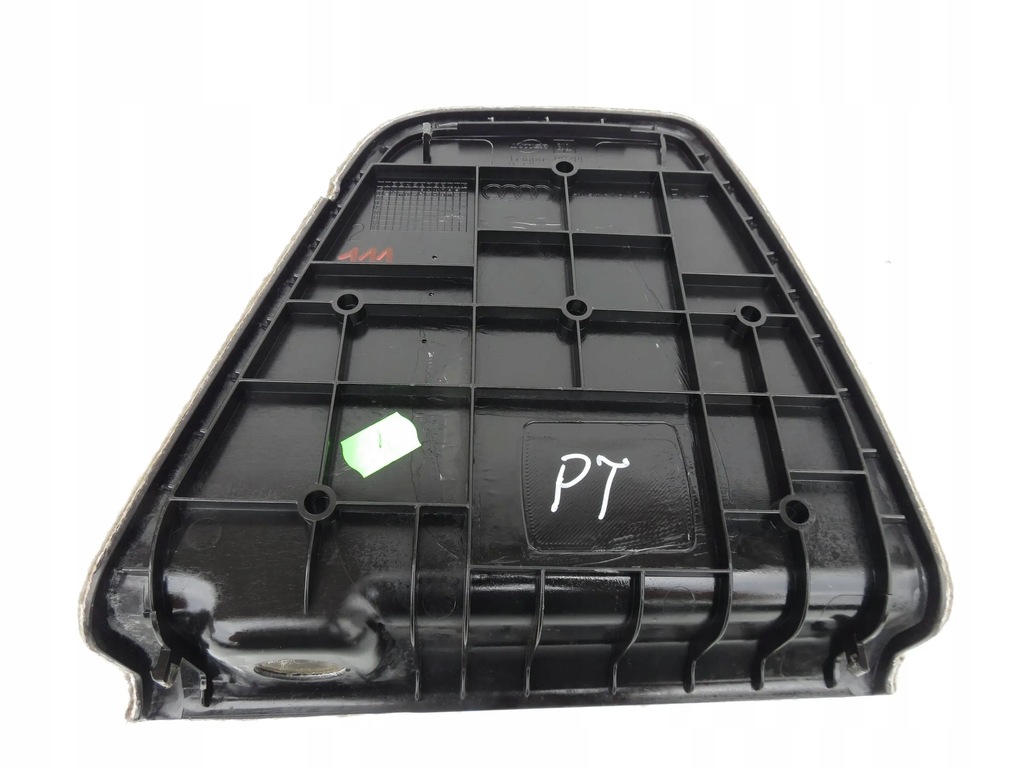 фото №6, Заглушка обшивка обивка багажника правая audi q7 4l