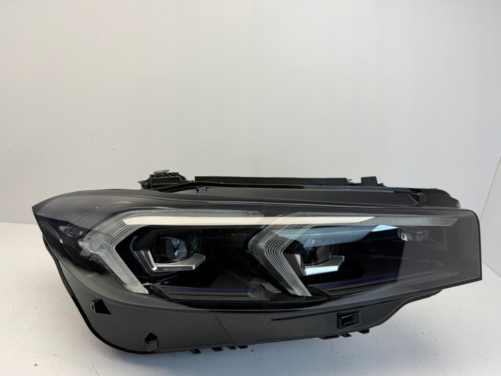 Купити Bmw 3 g20 g21 рестайлінг  лампа права full led shadow line 7885066