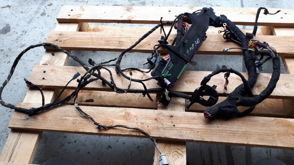 фото №1, A6 c7 4g жгут электропроводка камеры задняя a7 4g