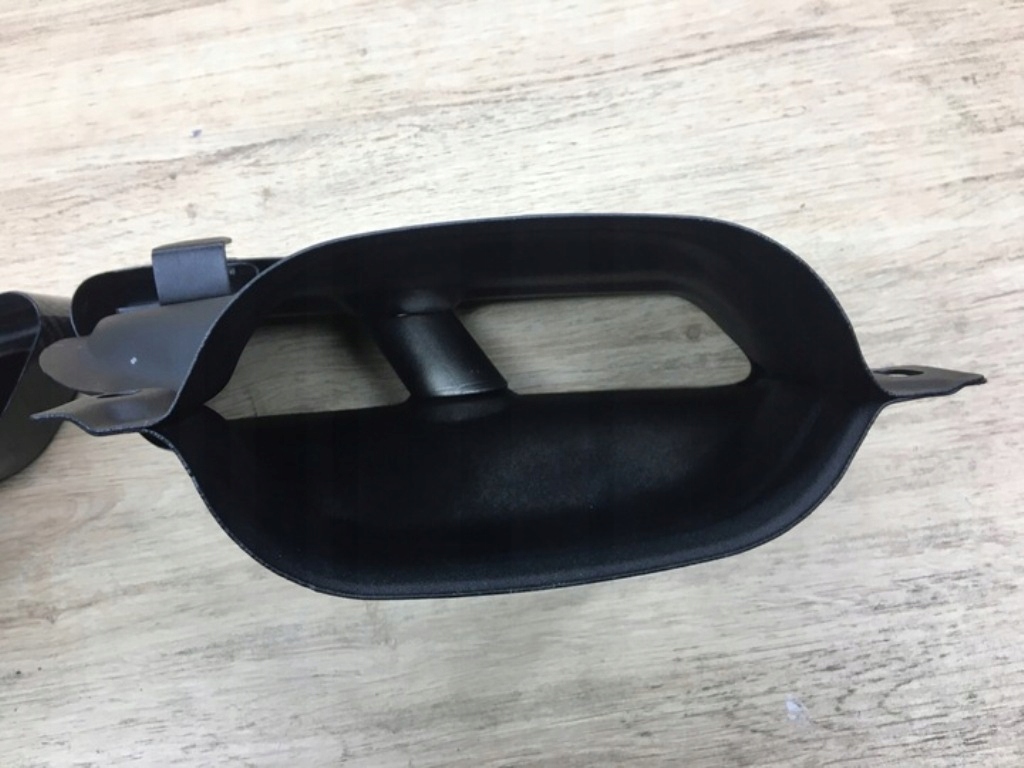 Наконечник połysku впуск 165 mm вихід 260mm до mercedes cla cls glc gle gls Оригінал